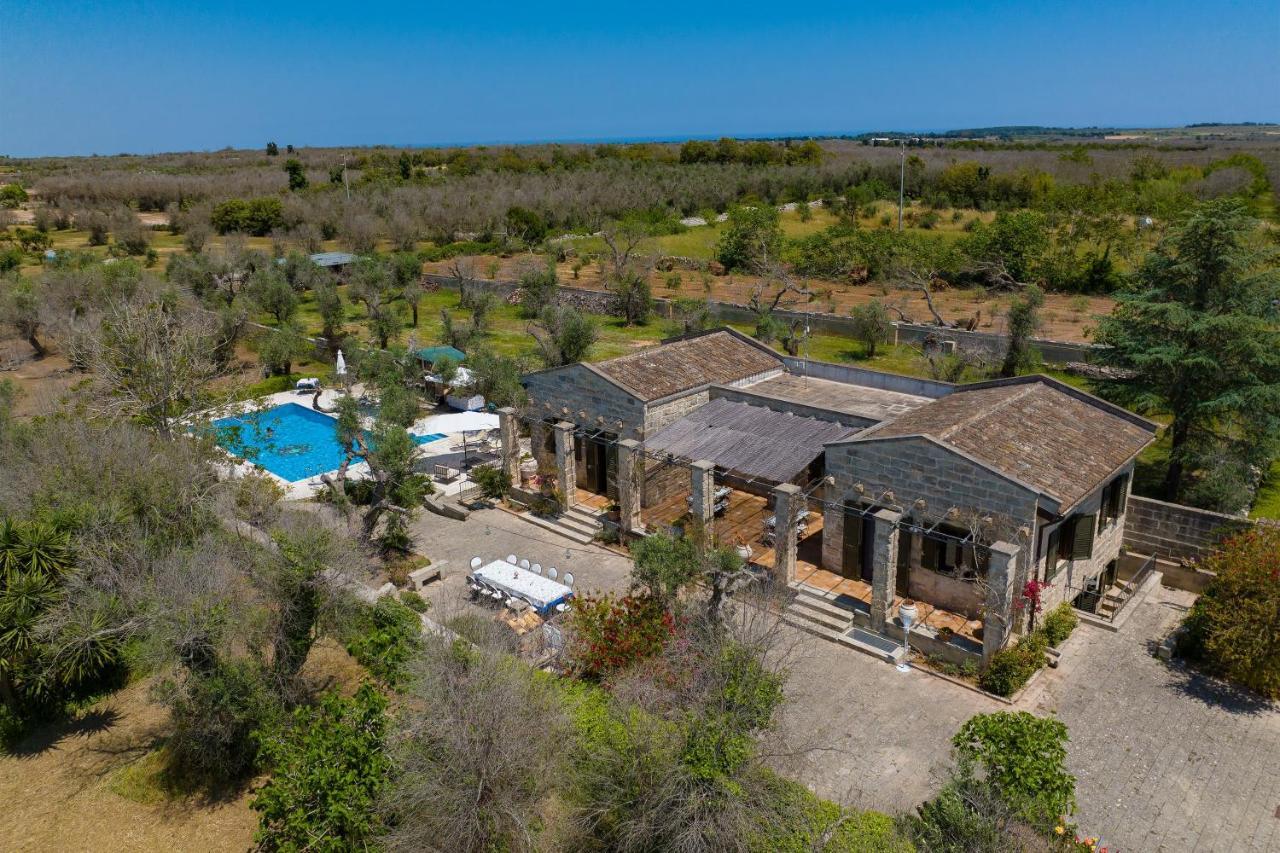 לינה וארוחת בוקר אוג'אנו לה קייזה Casa Ulmi Con Piscina מראה חיצוני תמונה